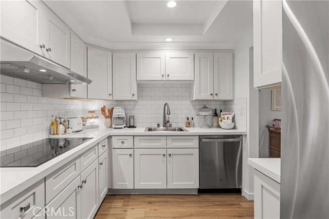 Detail Gallery Image 10 of 15 For 601 Lido Park Dr #G,  Newport Beach,  CA 92663 - 2 Beds | 2 Baths