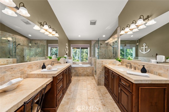 2465 Via Oeste Drive, Fallbrook CA: https://media.crmls.org/medias/6fff07ea-998f-4f83-98b2-9e7aa42df1a4.jpg