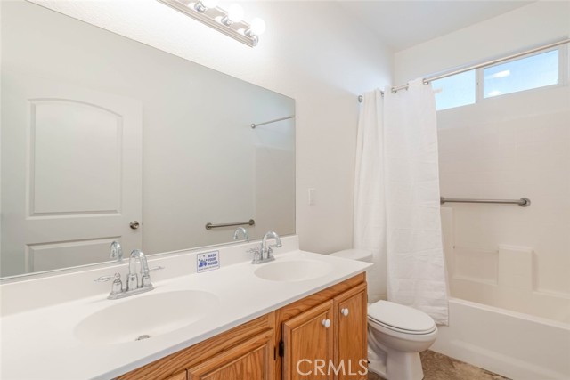 Detail Gallery Image 27 of 43 For 5059 Keston Dr, Palmdale,  CA 93552 - 5 Beds | 2 Baths