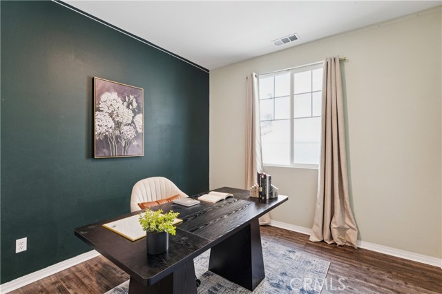 Detail Gallery Image 11 of 37 For 30535 Ridgely Way, Menifee,  CA 92584 - 4 Beds | 2 Baths