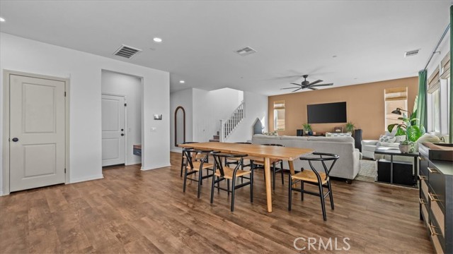 Detail Gallery Image 11 of 44 For 1417 Galaxy Dr, Beaumont,  CA 92223 - 4 Beds | 3 Baths