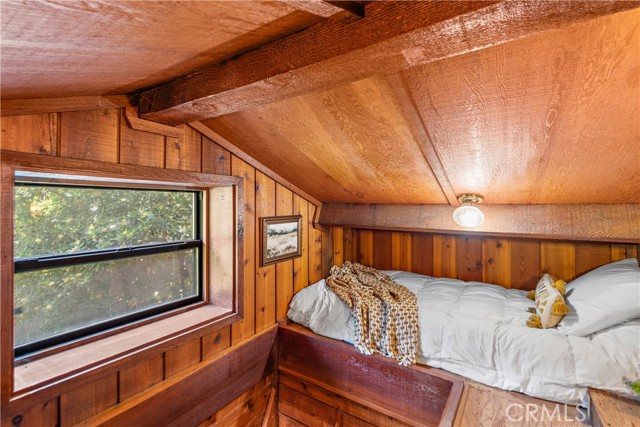 29772 Silverado Canyon Road, Silverado Canyon CA: https://media.crmls.org/medias/7000257b-67f1-4c2a-af16-5619fc55b097.jpg