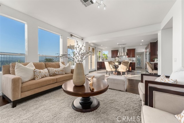 2031 W Snead Street, La Habra CA: https://media.crmls.org/medias/70016204-54be-4c5e-8698-d2b2e9194033.jpg