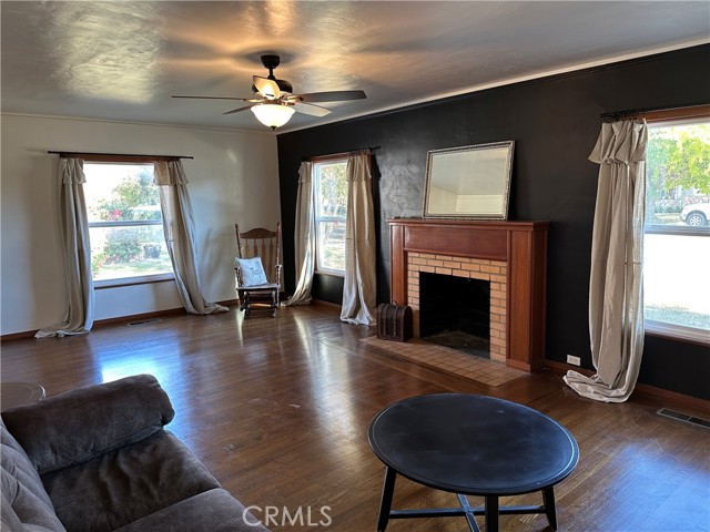 Detail Gallery Image 11 of 48 For 203 N Plumas St, Willows,  CA 95988 - 3 Beds | 2 Baths