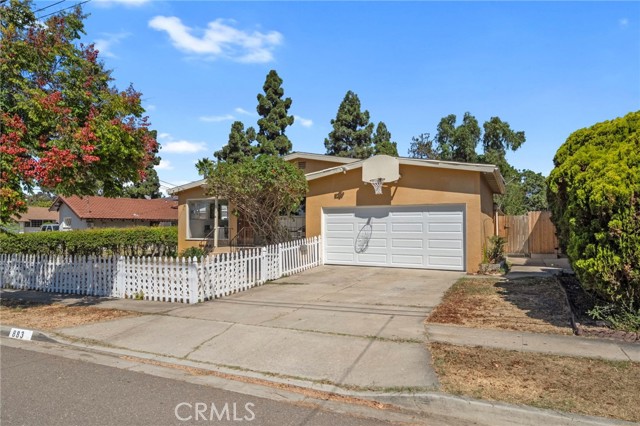 Detail Gallery Image 4 of 50 For 883 Monserate Ave, Chula Vista,  CA 91911 - 4 Beds | 2 Baths