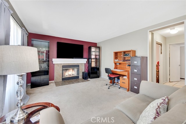 Detail Gallery Image 15 of 38 For 2825 W Newgrove St, Lancaster,  CA 93536 - 4 Beds | 3 Baths