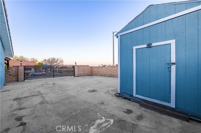 Detail Gallery Image 34 of 56 For 5704 Bulford Pl, Lancaster,  CA 93536 - 3 Beds | 2/1 Baths
