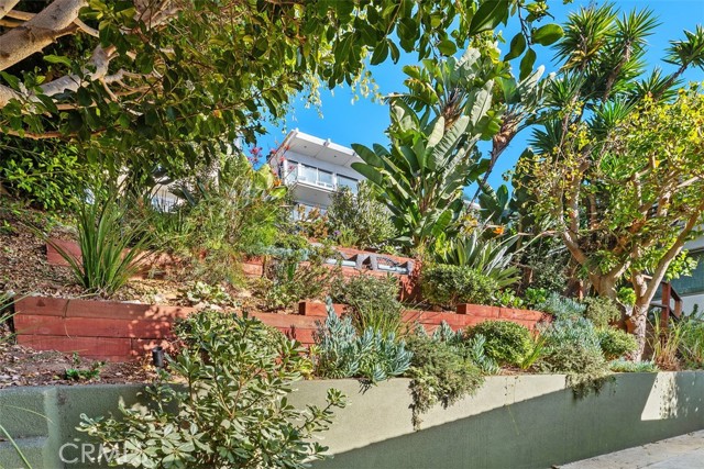 Detail Gallery Image 31 of 40 For 2480 Lomita Way, Laguna Beach,  CA 92651 - 2 Beds | 2 Baths