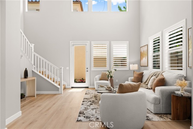 Image 12 of 59 For 22 Lomada Street