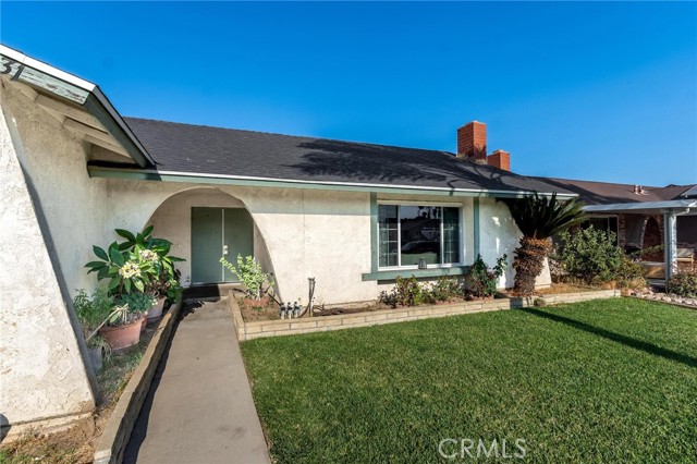 Detail Gallery Image 3 of 22 For 2631 S Sacramento Pl, Ontario,  CA 91761 - 4 Beds | 2 Baths