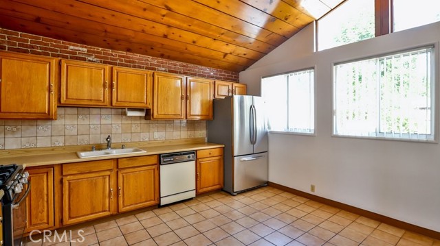 Detail Gallery Image 41 of 42 For 15841 Marlin Pl, Van Nuys,  CA 91406 - 2 Beds | 2 Baths