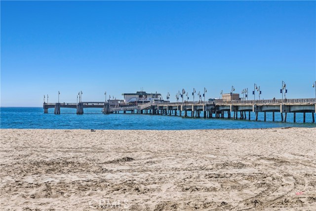 Detail Gallery Image 27 of 33 For 2820 E Colorado St, Long Beach,  CA 90814 - 2 Beds | 1 Baths