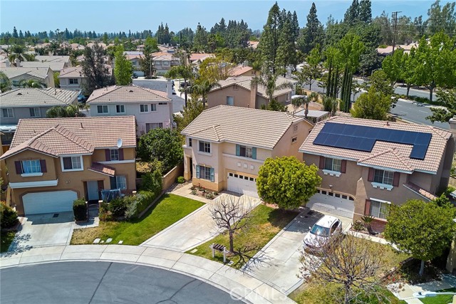 7326 Oxford Place, Rancho Cucamonga CA: https://media.crmls.org/medias/7004ca7f-1625-4846-8f20-a9c23b2343dd.jpg