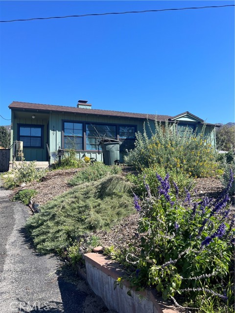 Detail Gallery Image 3 of 21 For 147 Las Flores, Altadena,  CA 91001 - 3 Beds | 1 Baths