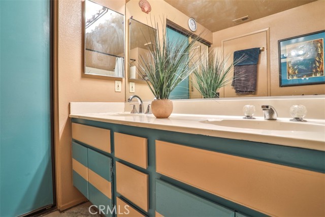 Image 32 of 64 For 7331 Belpine Place 31