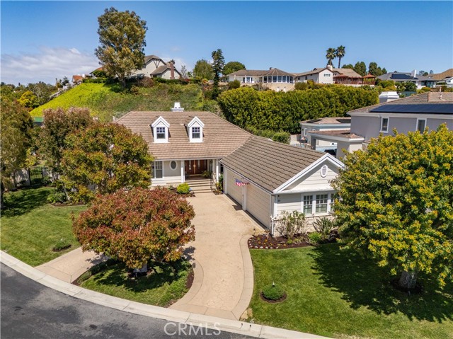 48 Santa Cruz, Rolling Hills Estates CA: https://media.crmls.org/medias/7005780e-16e1-4df0-9c15-95732cb080c0.jpg