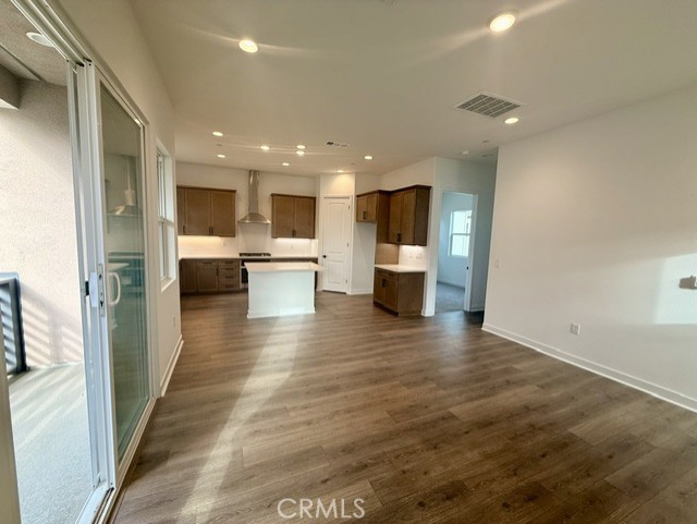 27491 Aberdeen Way photo 3