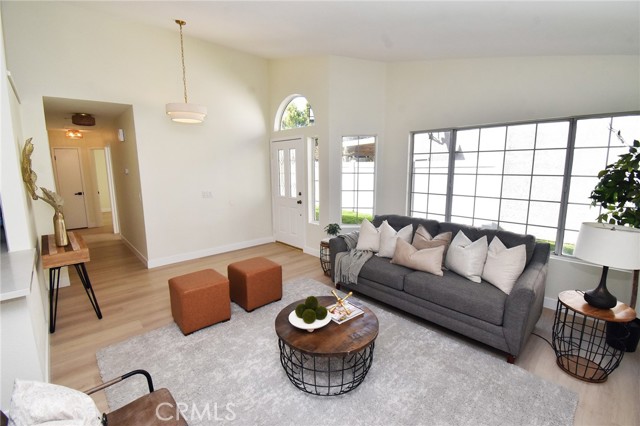 Detail Gallery Image 11 of 20 For 11022 Carlow Ct, Rancho Cucamonga,  CA 91701 - 3 Beds | 2 Baths