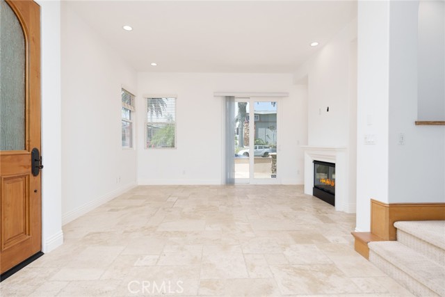 122 9th Street, Huntington Beach, CA, 92648 122 9th Street, Huntington Beach, CA, 92648
