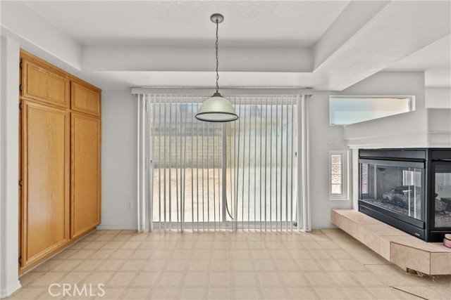 Detail Gallery Image 12 of 39 For 5564 Capri Ct, Palmdale,  CA 93552 - 6 Beds | 3 Baths
