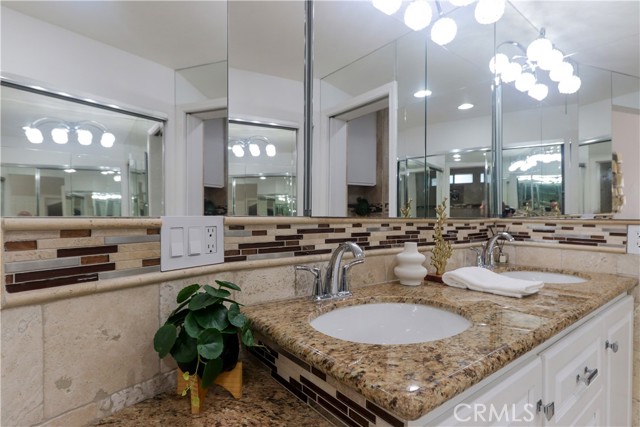 Detail Gallery Image 30 of 40 For 302 San Nicholas, Laguna Beach,  CA 92651 - 2 Beds | 2/1 Baths