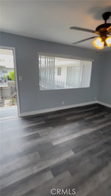 1036 S Normandie Avenue, Los Angeles CA: https://media.crmls.org/medias/70074409-e770-47a8-b376-570a09f9b0bb.jpg
