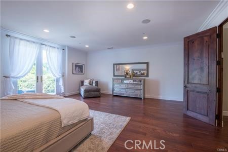 13045 Greenleaf Street, Studio City CA: https://media.crmls.org/medias/70076f7e-8d70-49cf-aa1c-c34f2aba5878.jpg