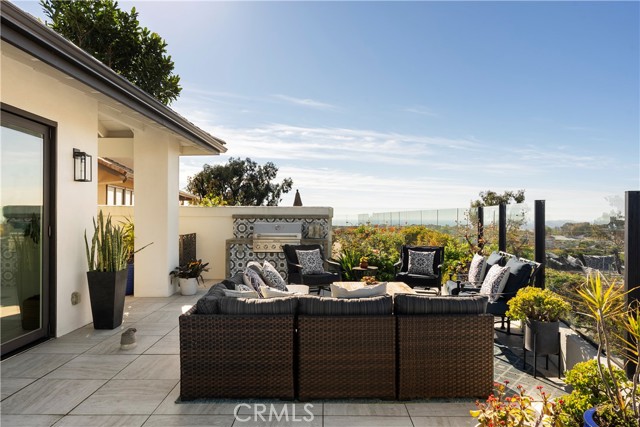 Detail Gallery Image 15 of 41 For 10 Soto Grande, Dana Point,  CA 92629 - 2 Beds | 2/1 Baths