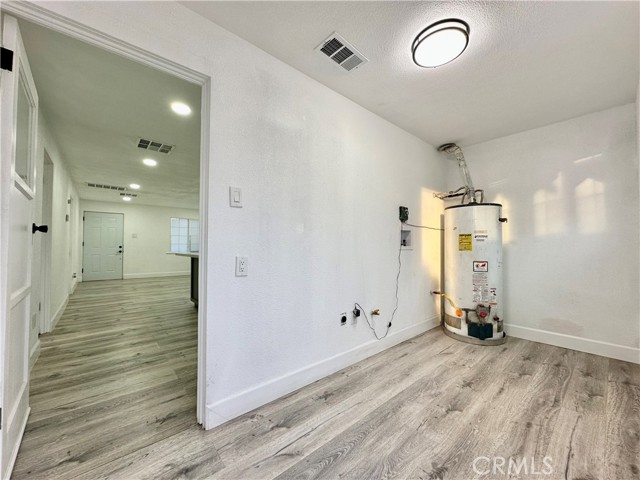 Detail Gallery Image 13 of 20 For 277 E Kingman St, San Bernardino,  CA 92410 - 2 Beds | 1 Baths