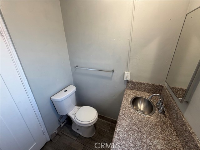 Detail Gallery Image 6 of 12 For 8529 Oleander Ave #4,  Fontana,  CA 92335 - 2 Beds | 1 Baths