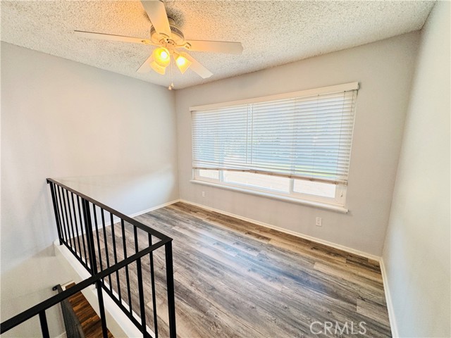 Detail Gallery Image 17 of 45 For 16737 Pineridge, Granada Hills,  CA 91344 - 4 Beds | 2/1 Baths