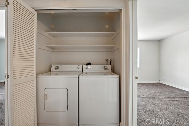 1727 Brea Boulevard, Fullerton CA: https://media.crmls.org/medias/7009f7c3-f0e2-403a-beb6-d605e9ece43a.jpg