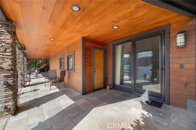 28103 Point Hamiltair, Lake Arrowhead, CA 92352