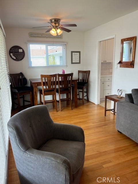 Image 4 of 32 For 5033 Carmen Street