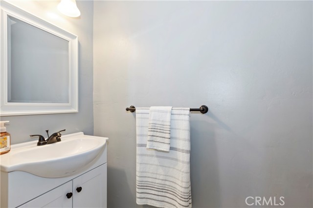 Detail Gallery Image 19 of 30 For 313 N 8th, Upland,  CA 91786 - 2 Beds | 1/1 Baths