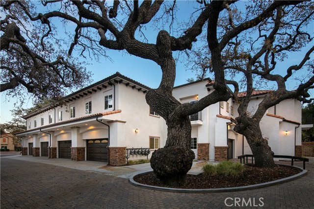 Detail Gallery Image 6 of 27 For 3236 Royal Oaks Dr #2,  Thousand Oaks,  CA 91362 - 3 Beds | 2/1 Baths