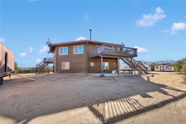 Detail Gallery Image 4 of 42 For 10328 El Centro, Oak Hills,  CA 92344 - 5 Beds | 4 Baths