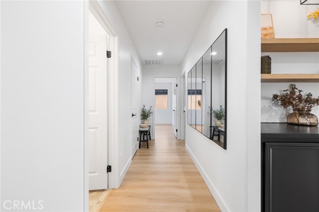 Detail Gallery Image 27 of 51 For 21174 Lone Star, Saugus,  CA 91390 - 4 Beds | 3 Baths