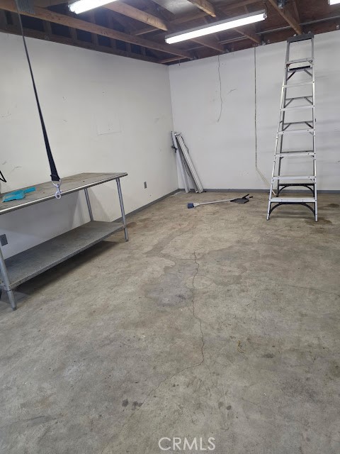 2927 Duffy, San Bernardino CA: https://media.crmls.org/medias/700de910-9a41-4912-8659-eb7d77fe0003.jpg