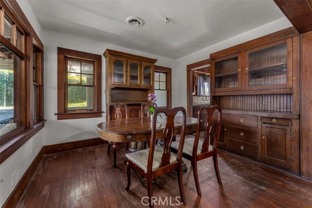 Detail Gallery Image 14 of 39 For 5065 La Roda Ave, Los Angeles,  CA 90041 - 3 Beds | 1 Baths