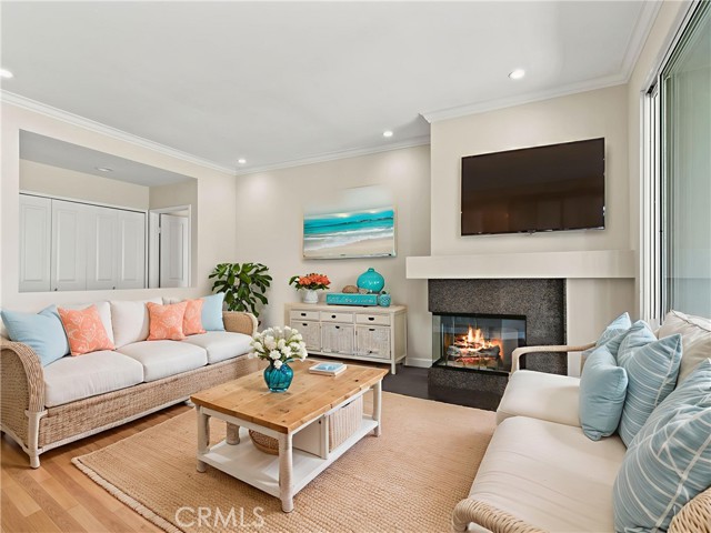 2 Vista Del Mar, Dana Point CA: https://media.crmls.org/medias/700f0c93-2ff0-4862-9af1-f508ae8d868d.jpg