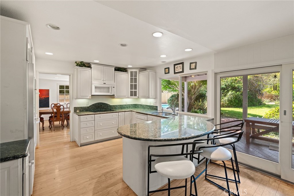 MLS #OC25155618 img 15