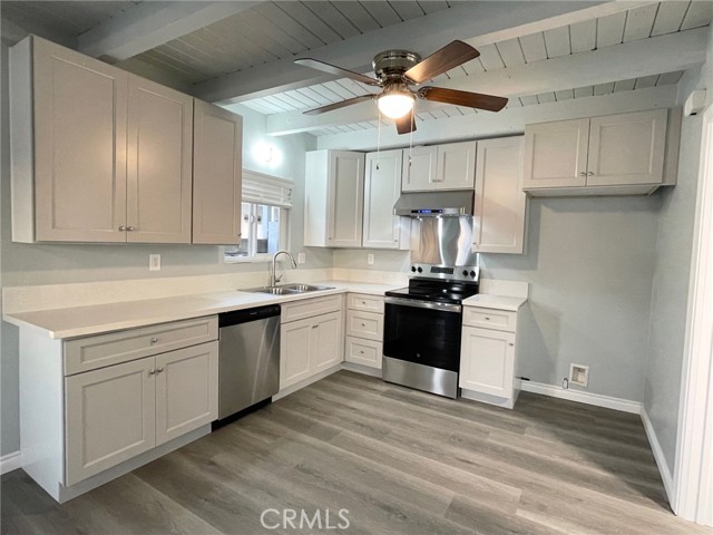 Detail Gallery Image 20 of 30 For 880 N Campus Ave #D,  Upland,  CA 91786 - 3 Beds | 1/1 Baths