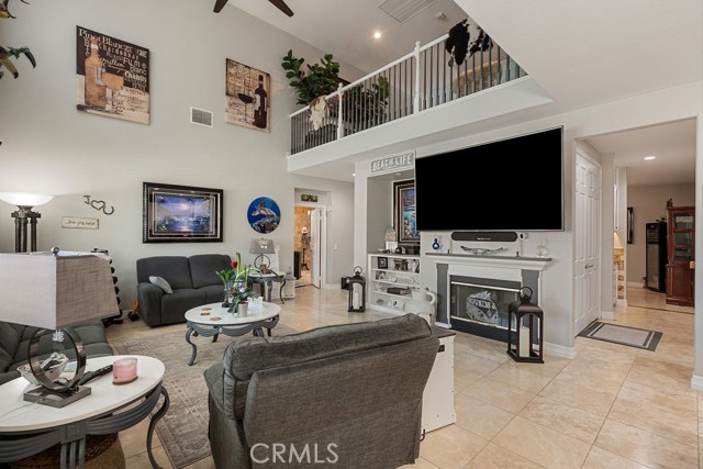 Detail Gallery Image 24 of 75 For 29648 Pebble Beach Dr, Murrieta,  CA 92563 - 5 Beds | 3 Baths