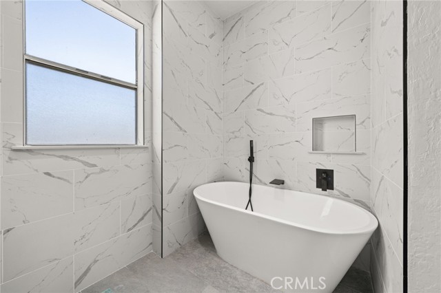 383 Park Avenue, Long Beach CA: https://media.crmls.org/medias/70114e47-fa66-4edb-87a6-0ce48aa5d4e0.jpg