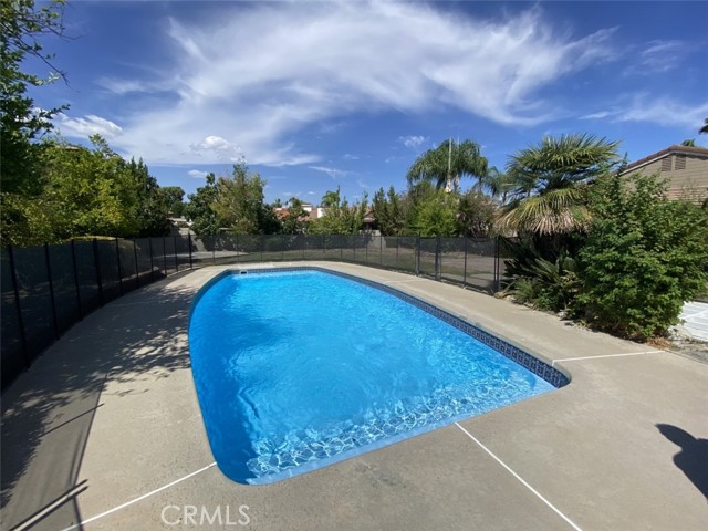 Detail Gallery Image 33 of 40 For 30340 Channel Way Dr, Canyon Lake,  CA 92587 - 3 Beds | 2/1 Baths