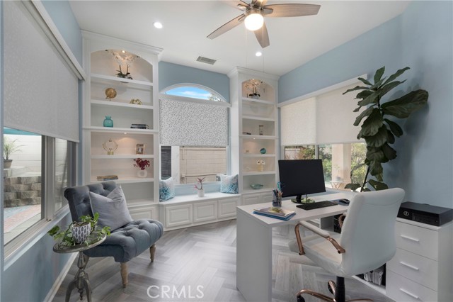 Detail Gallery Image 13 of 28 For 24033 Watercress, Corona,  CA 92883 - 2 Beds | 2 Baths