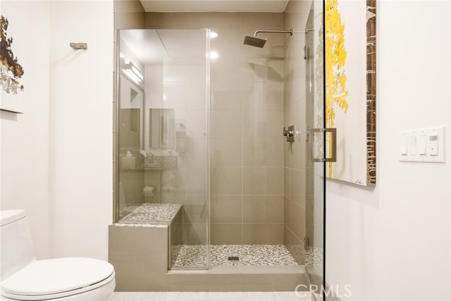 200 S Orange Grove Boulevard, Pasadena CA: https://media.crmls.org/medias/70130a03-63de-40bb-95c5-153c115cb137.jpg