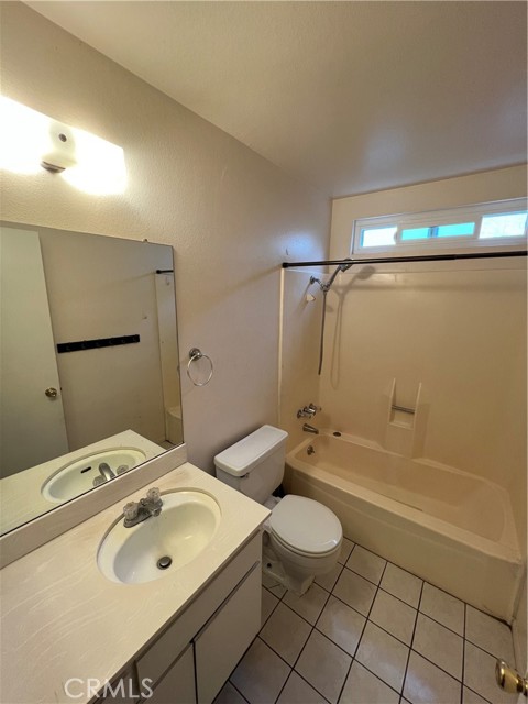 Detail Gallery Image 7 of 16 For 11764 Sutter Ave, Yucaipa,  CA 92399 - 5 Beds | 4 Baths
