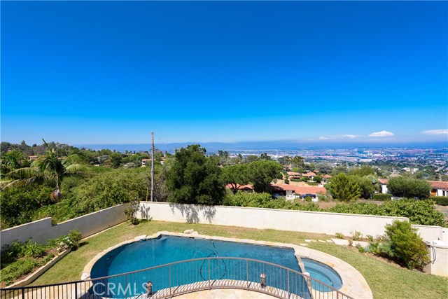 4303 Via Frascati, Rancho Palos Verdes, California 90275, 4 Bedrooms Bedrooms, ,2 BathroomsBathrooms,Residential,Sold,Via Frascati,SB17175413